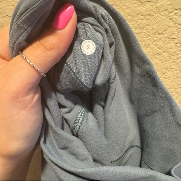 Lululemon Align 28” Wrap Waist Special Edition size 2 - Picture 10 of 11